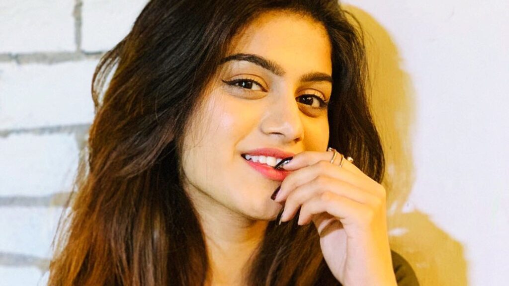 Laakshi Pathak 